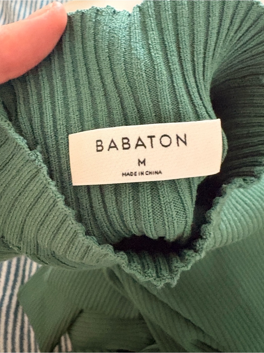 Medium Babaton Green Rib-Knit Mock Neck Sweater with Waist Tie - Picture 2 of 7